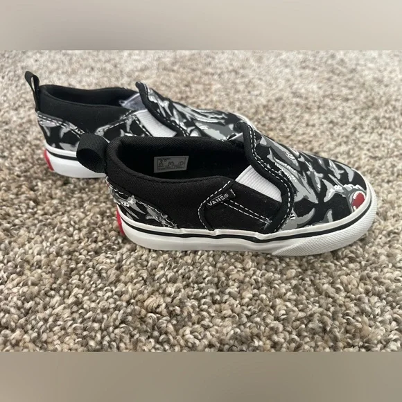 Toddler Vans Sharks Glow in the Dark Velcro Shoes Sneakers Size 6